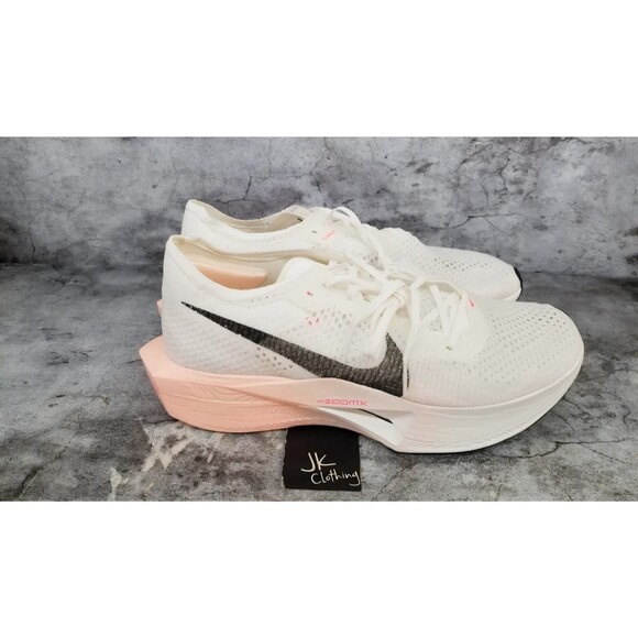 New Men\'s Size 11 Nike ZoomX VaporFly Next% 3 Sail/black Crimson Tint DV4129-103 main image 4